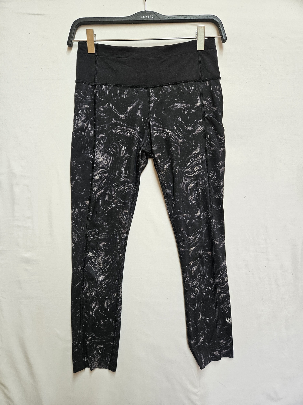 lululemon athletica Black Marble-Print Crop Leggings